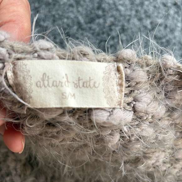 Altar’d State Cozy Women's Sweater in Soft Gray - Size Small/Medium - Picture 2 of 8